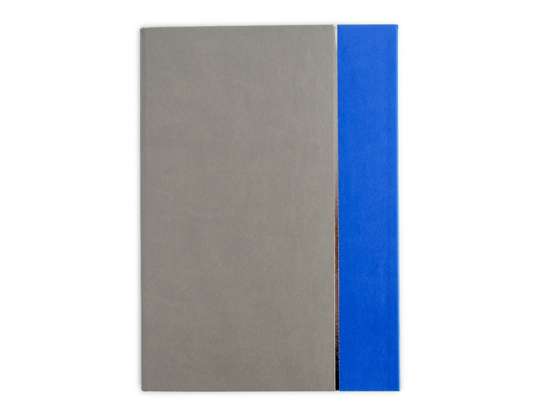 Agenda nedatata B5 coperta in doua culori, albastru&gri - Fotografie 1