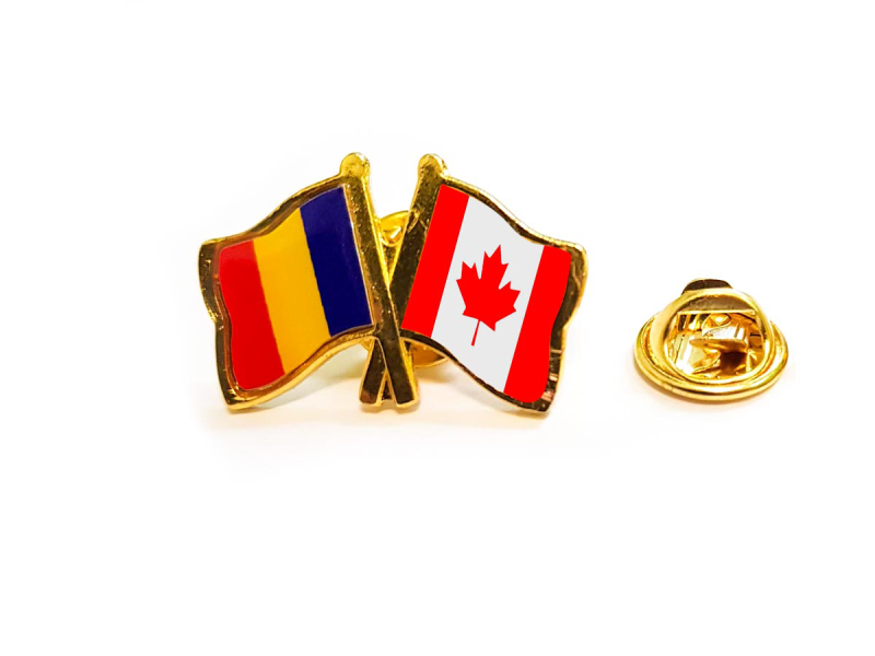 Insigna pin steag Romania si Canada - Fotografie 1