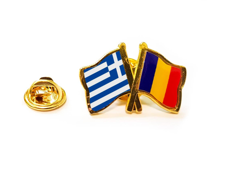 Insigna pin steag Romania si Grecia - Fotografie 1