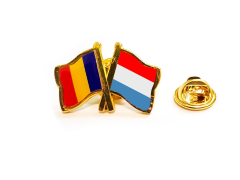 Insigna pin steag Romania si Luxemburg