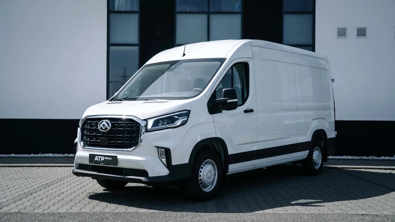 MAXUS DELIVER 9 L3H2 VAN 11,5 mc Usa glisanta simpla Comfort Pack