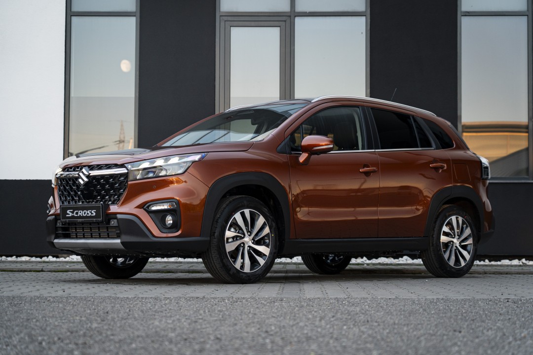 Suzuki S-CROSS Mild 5 usi Luxus 1.4L Boosterjet