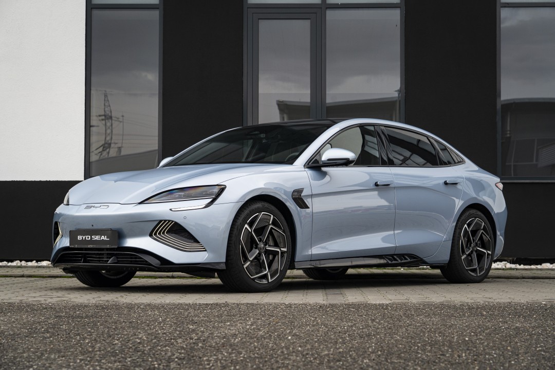 BYD SEAL 4 uși Excellence Electric 530 CP AT AWD