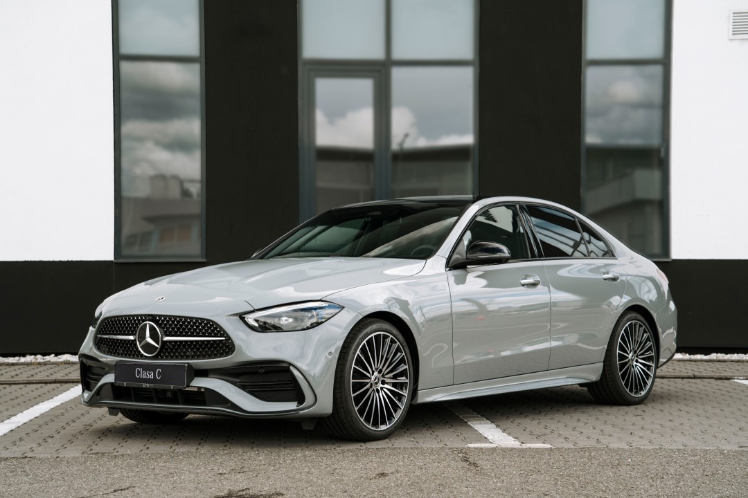 Mercedes-Benz C 220 d 4MATIC Limuzina