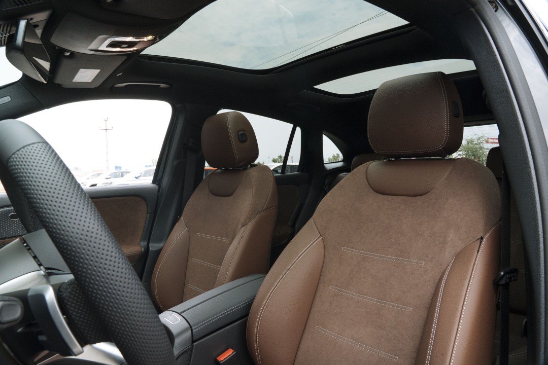 Mercedes-Benz GLA 220 D 4MATIC