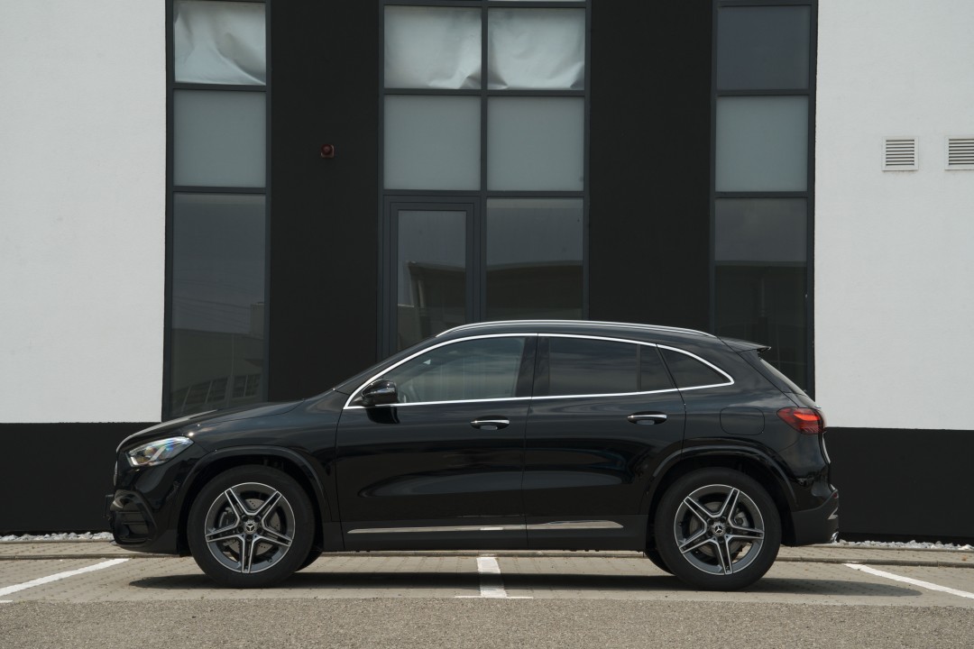 Mercedes-Benz GLA 220 D 4MATIC