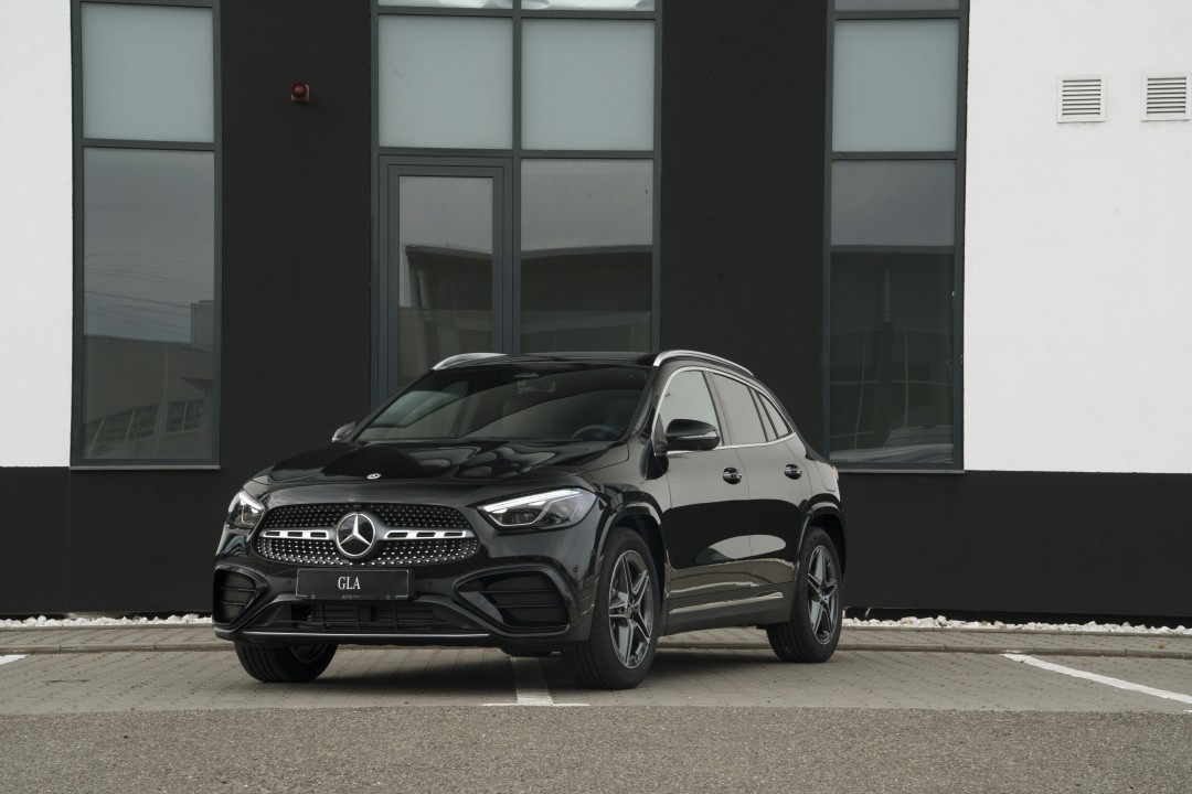 Mercedes-Benz GLA 220 d 4MATIC