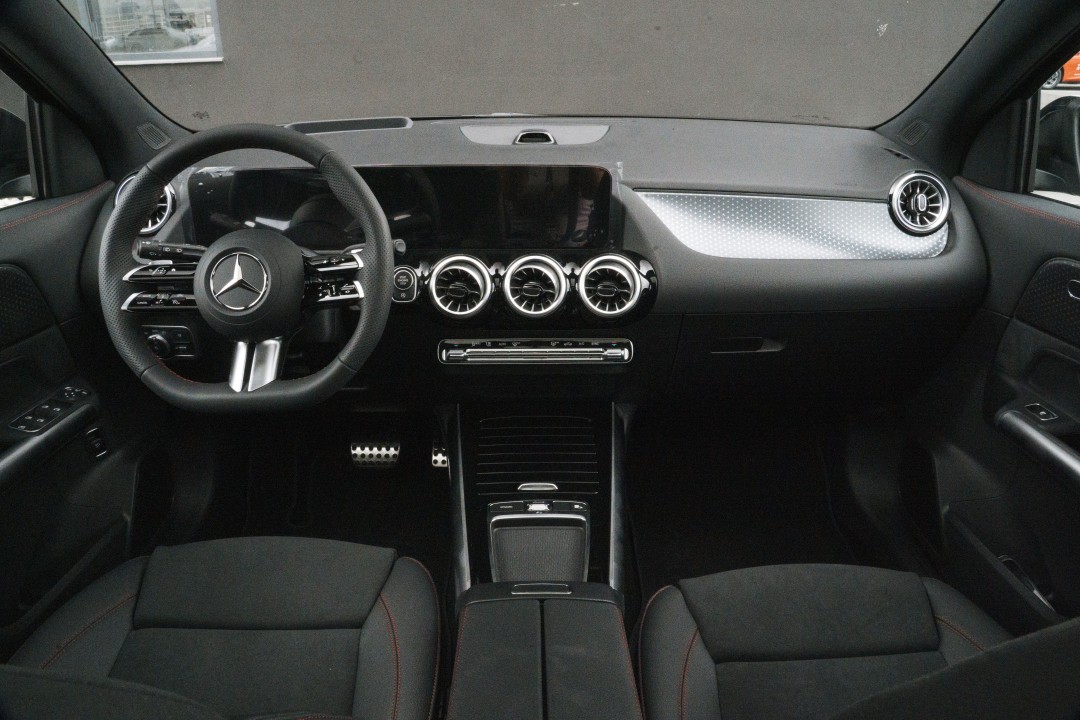 Mercedes-Benz GLA 220 4MATIC