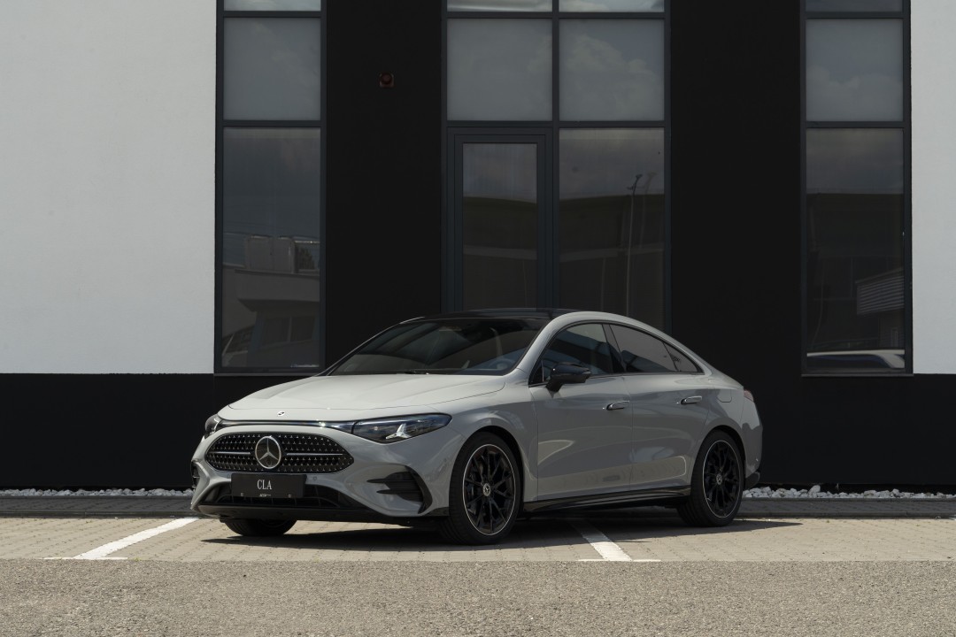 Mercedes-Benz CLA 220 4MATIC