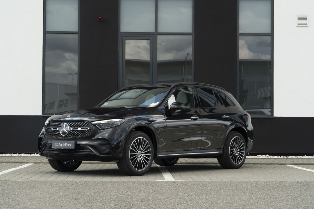 Mercedes-Benz GLC 300 e 4MATIC with EQ Hybrid Technology SUV