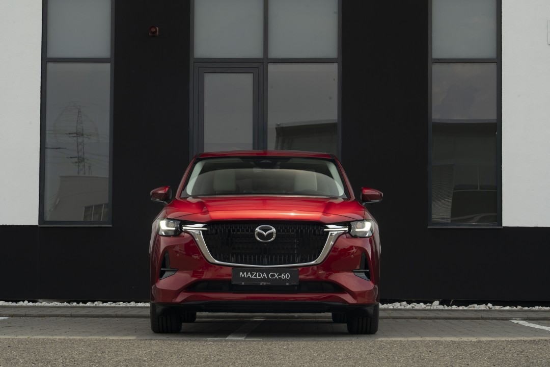 Mazda CX-60 5WGN Takumi 2.5 L E-SKYACTIV PHEV 327 CP A8 AWD