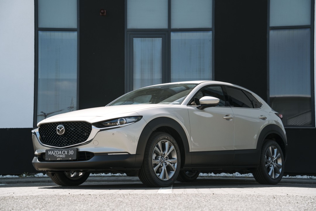 Mazda CX-30 5WGN Centre-Line 2.5 L e-SKYACTIV G 140 CP A6
