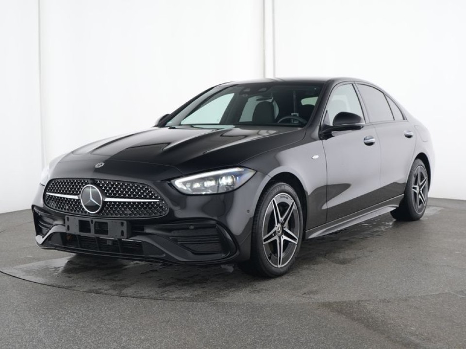 Mercedes-Benz C 300 e Limuzina cu tehnologie EQ hybrid