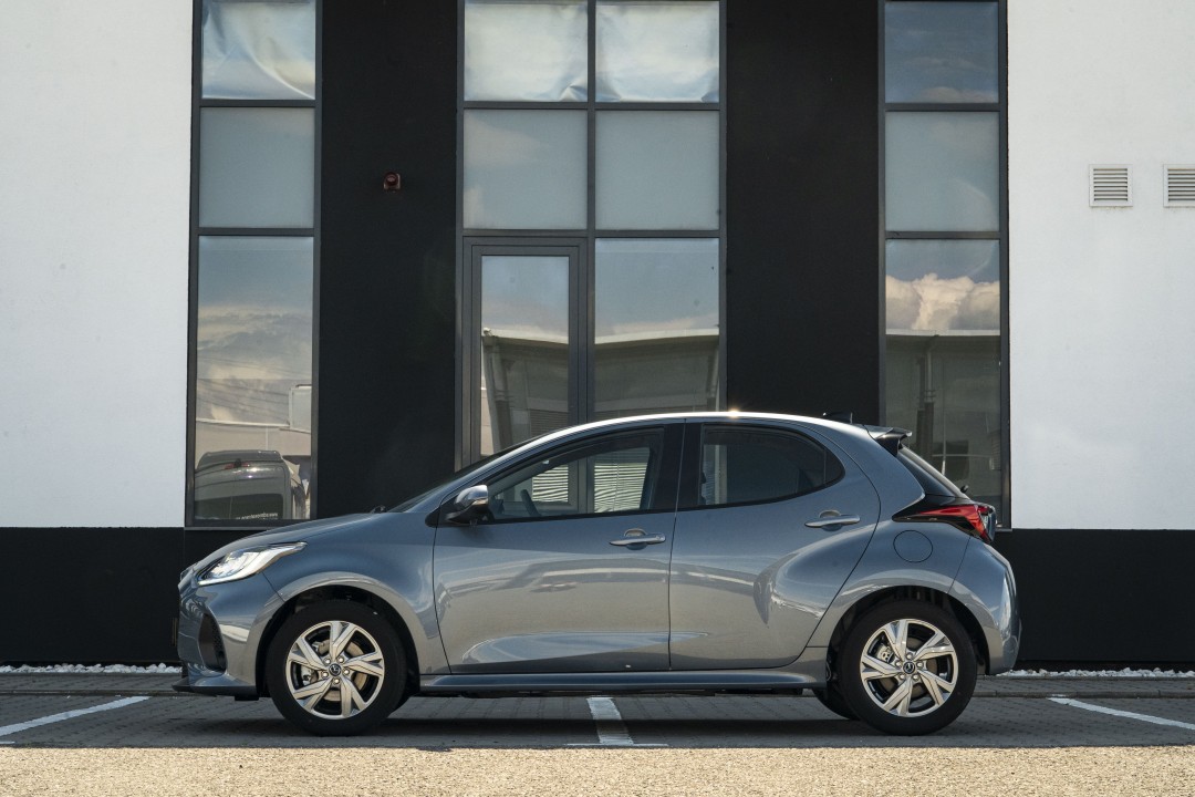 Mazda 2 Hybrid 5 Uși Exclusive-Line 1.5 Hybrid VVT-i 116 CP AT