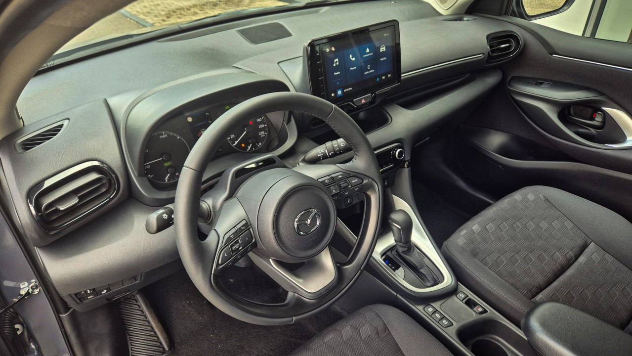 Mazda 2 Hybrid 5 Uși Exclusive-Line 1.5 Hybrid VVT-i 116 CP AT