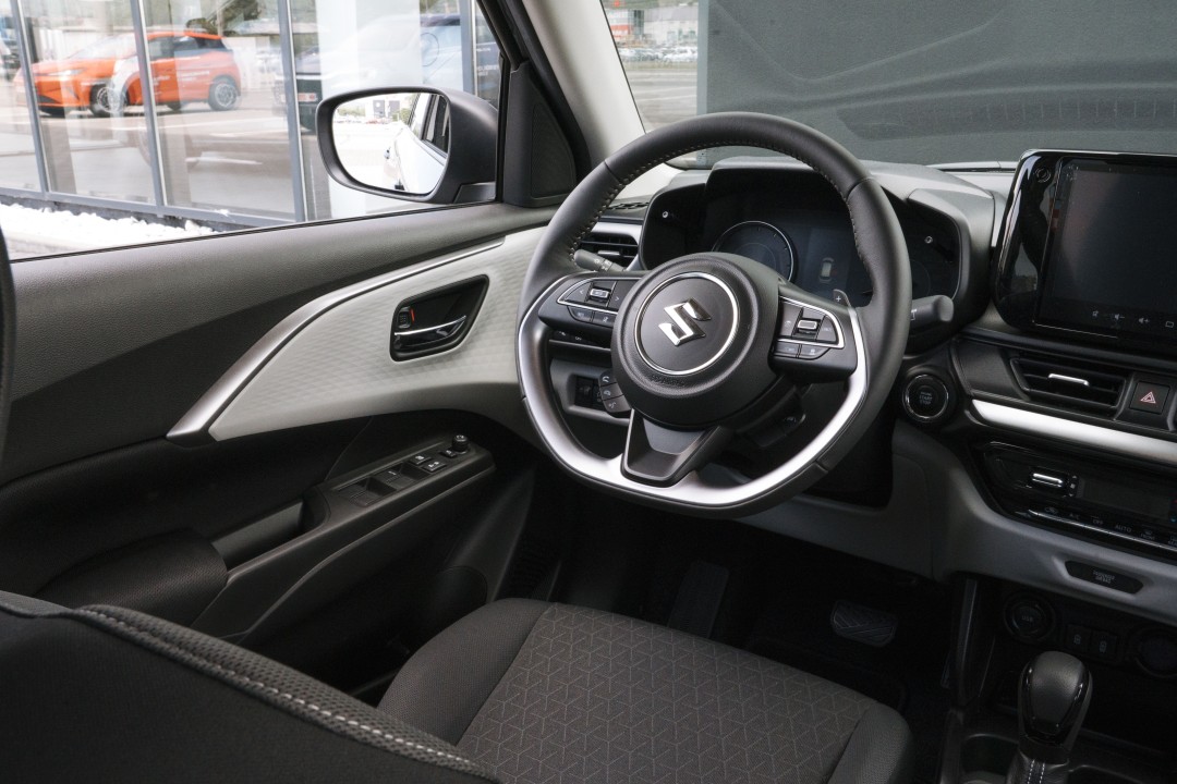 Suzuki Noul Swift 5 Usi Spirit 1.2 Hybrid 83 CP AT 2WD