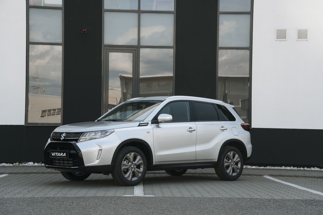 Suzuki Vitara Mild 5 usi Passion 1.4L BOOSTERJET MILD HYBRID 110 CP M6 4WD