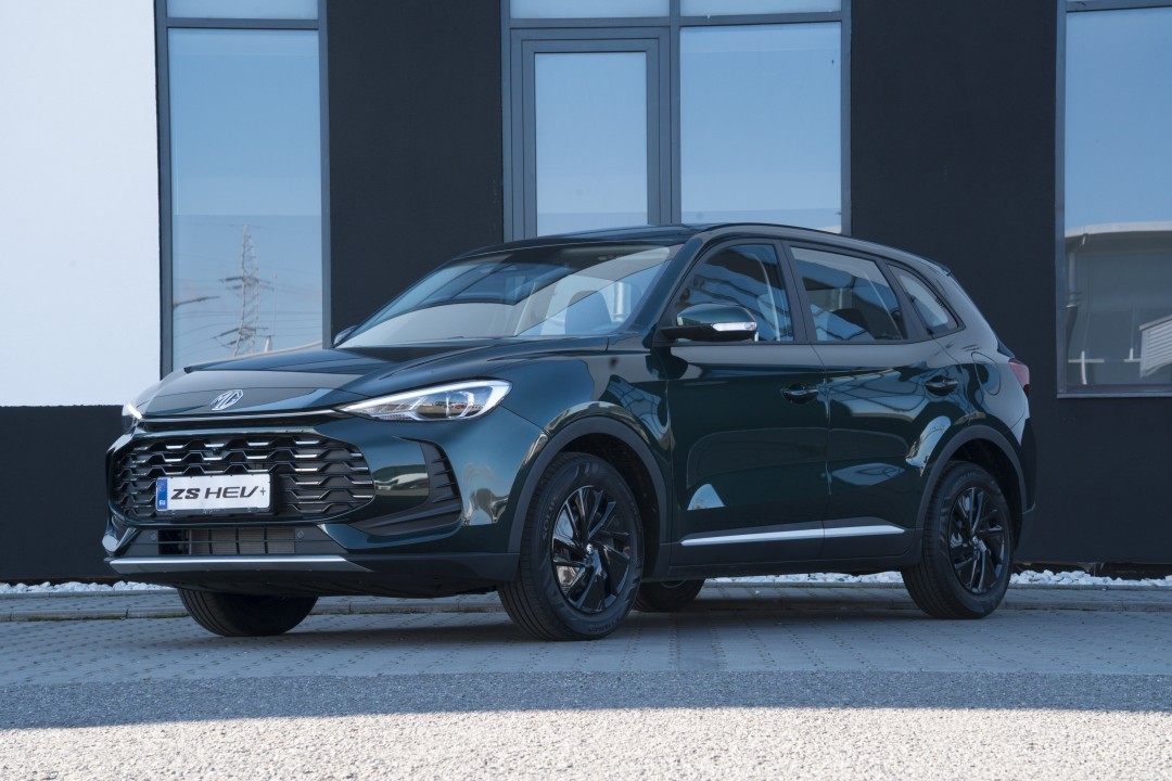 MG ZS HEV 5 usi Explore 1.5L GSL HEV 197 CP AT