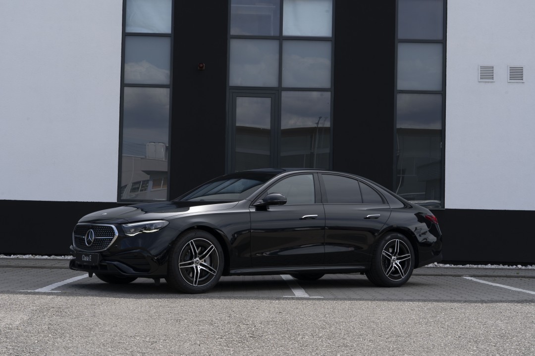 Mercedes-Benz E 220 d 4MATIC Limuzina