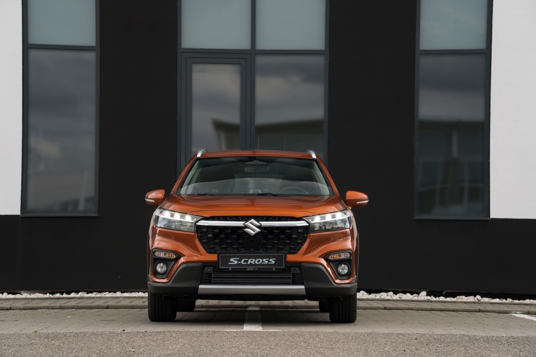 Suzuki S-CROSS Mild 5 Usi Passion 1.4L BOOSTERJET MILD HYBRID 48 110 CP A6 2WD