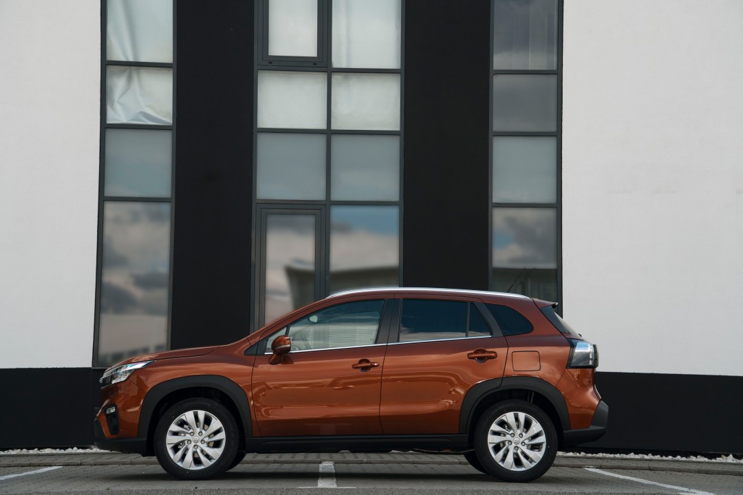 Suzuki S-CROSS Mild 5 Usi Passion 1.4L BOOSTERJET MILD HYBRID 48 110 CP A6 2WD