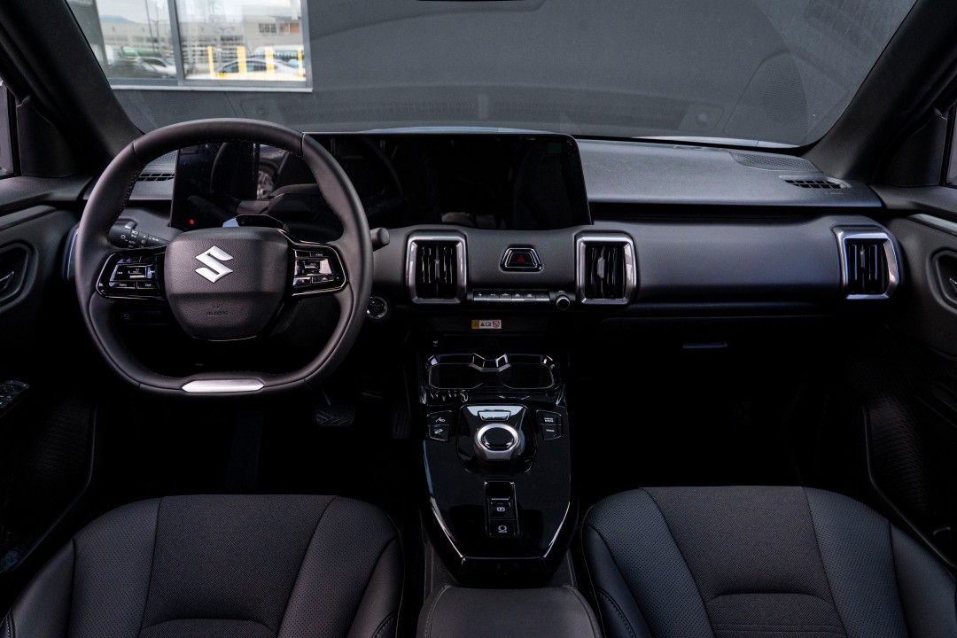 Suzuki EVitara 5 Uși ESTYLE ELECTRIC 61 KWh AT 4WD