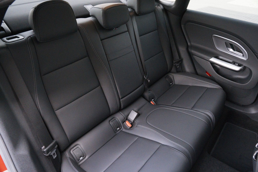 Mercedes-Benz CLA 220