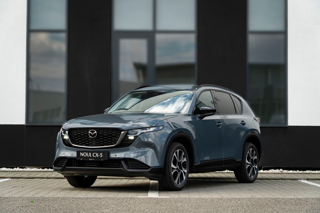Noua Mazda CX-5 5WGN Centre-Line 2.5L e-Skyactiv G 141 CP A6 AWD