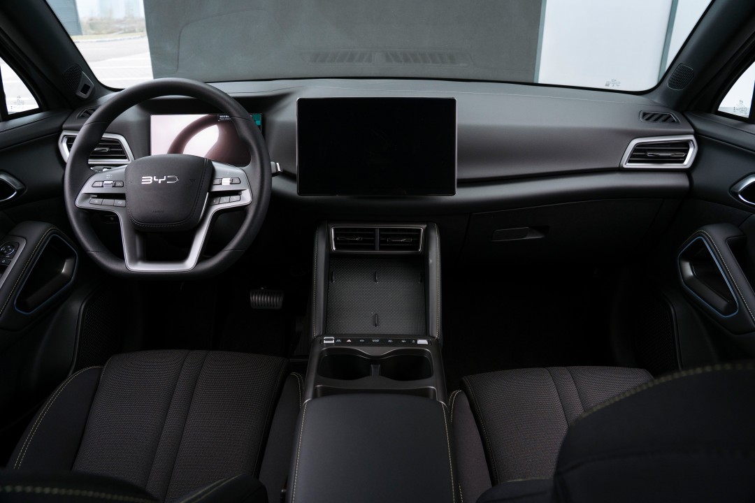 BYD ATTO 2 DM-i 5 Uși Active PHEV 122 KW AT