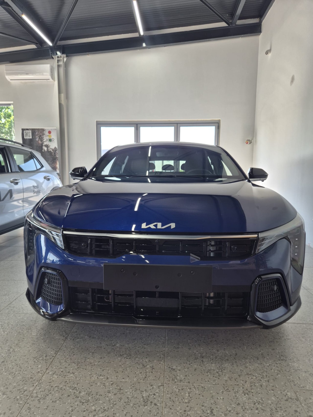 KIA K4 2025 — imagine 2
