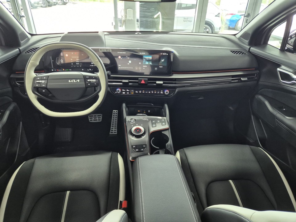 KIA Sportage 2025 — imagine 3