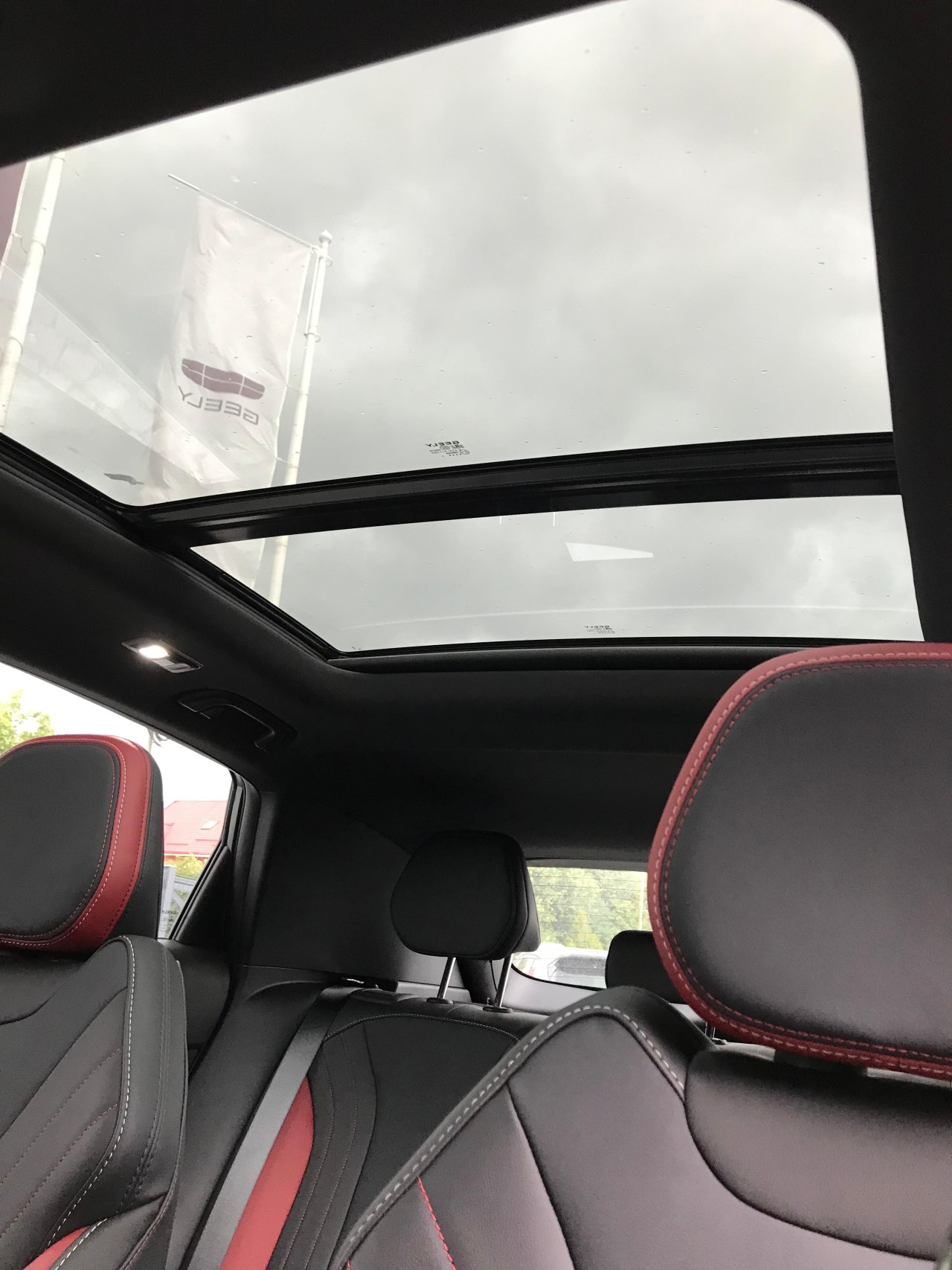 689329f567d8a1754474997