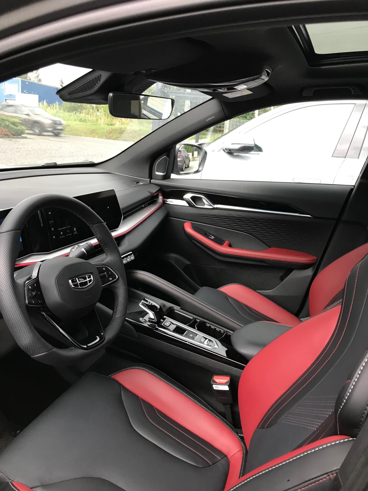 689329f57338f1754474997