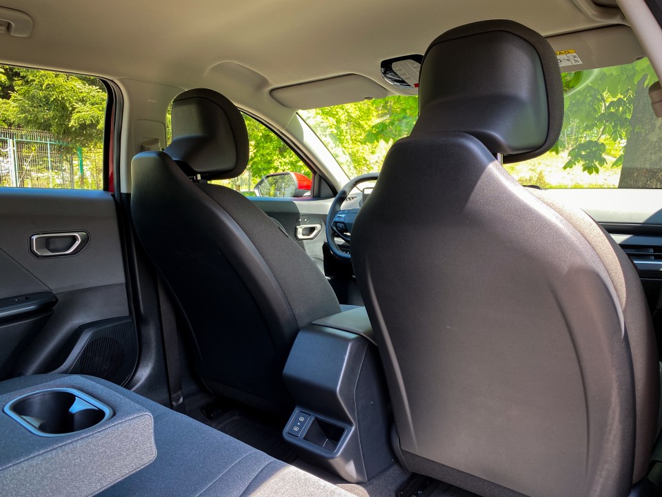 KIA K4 2025 — imagine 9
