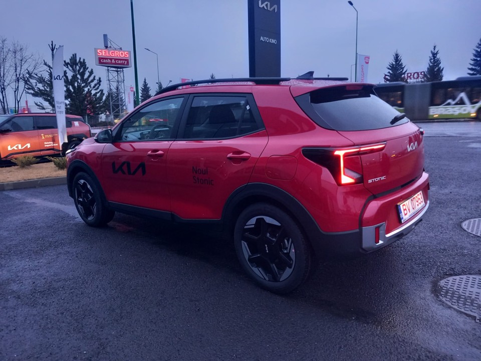 KIA Stonic 2025 — imagine 2