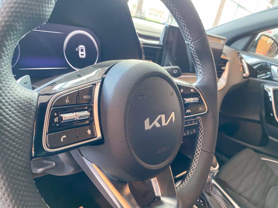 Kia Pro Ceed 2024 benzină, 31.000 € — imagine 8