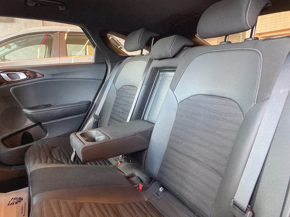 Kia Pro Ceed 2024 benzină, 31.000 € — imagine 10