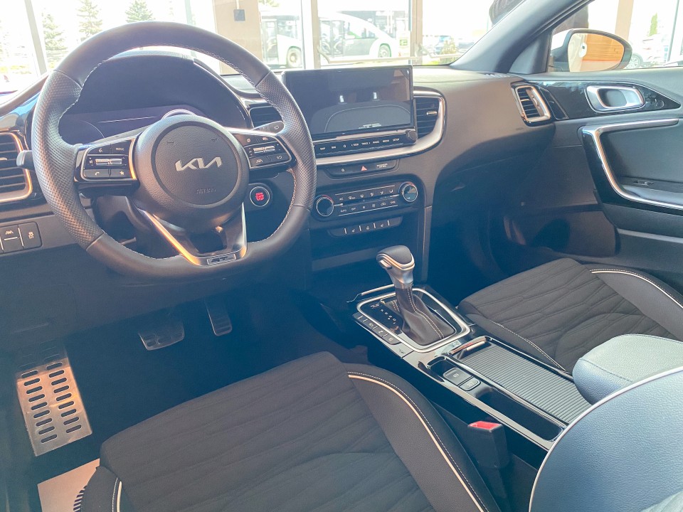 Kia Pro Ceed 2024 benzină, 31.000 € — imagine 6