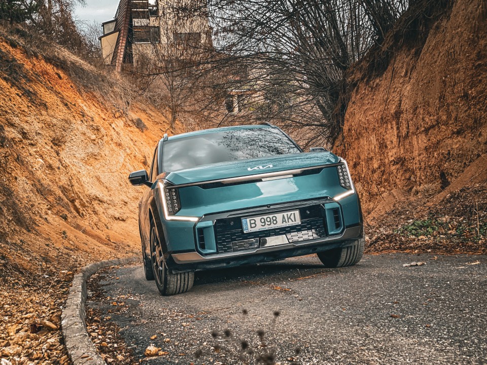 KIA EV9 2023 — imagine 1