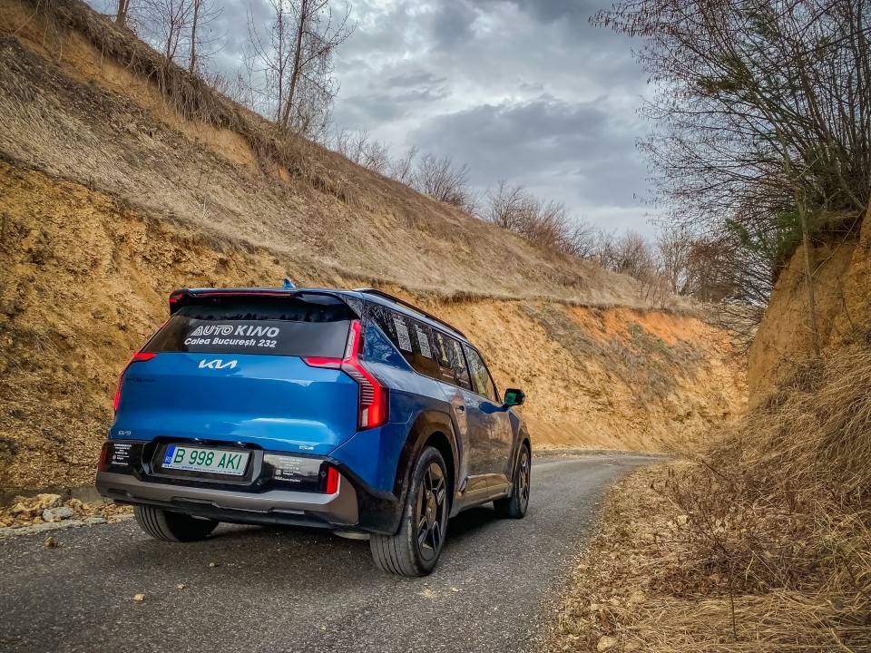 KIA EV9 2023 — imagine 3