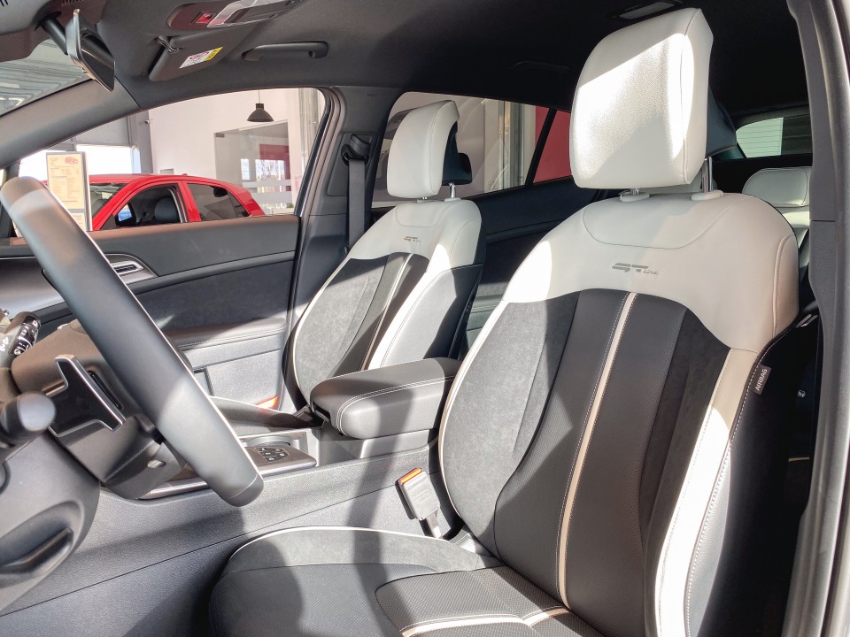 KIA Sportage 2025 — imagine 6