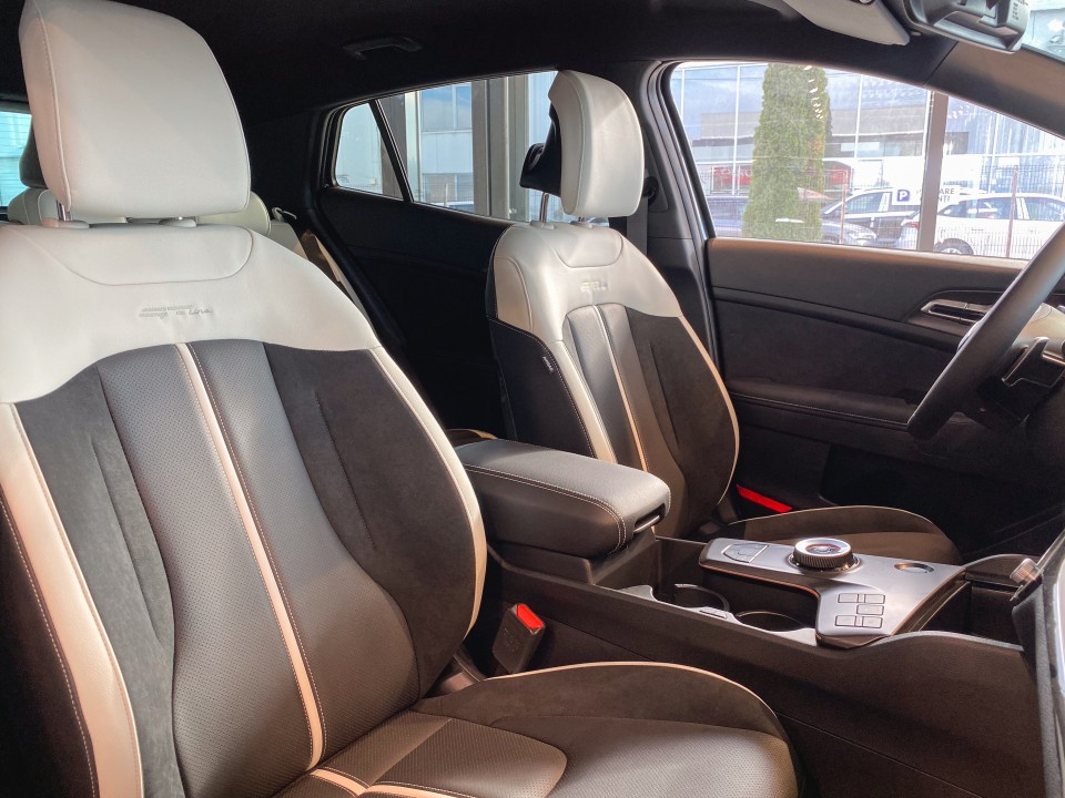 KIA Sportage 2025 — imagine 10