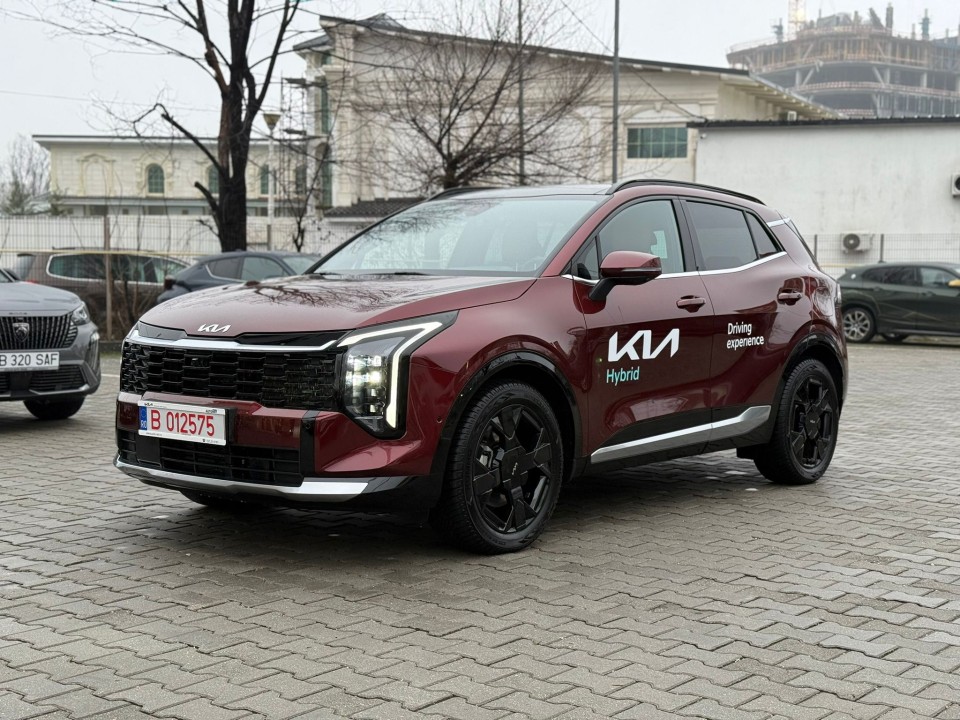 KIA Sportage 2025 — imagine 3