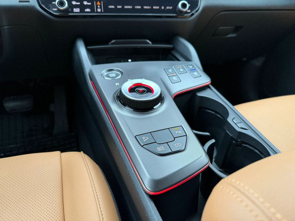 KIA Sportage 2025 — imagine 8