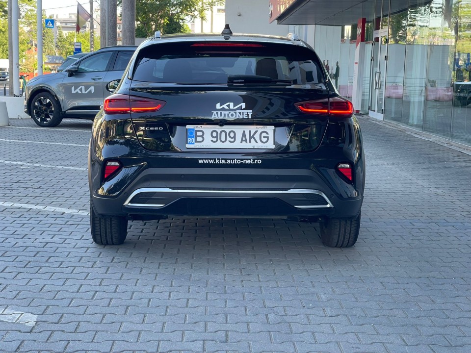KIA Xceed 2025 — imagine 4