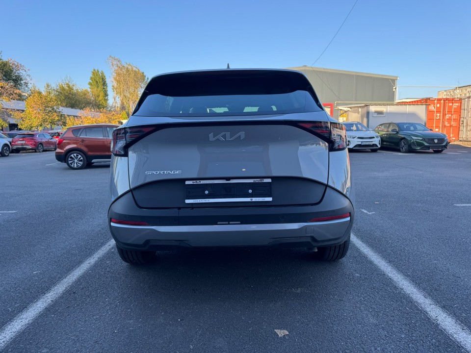 KIA Sportage 2025 — imagine 4