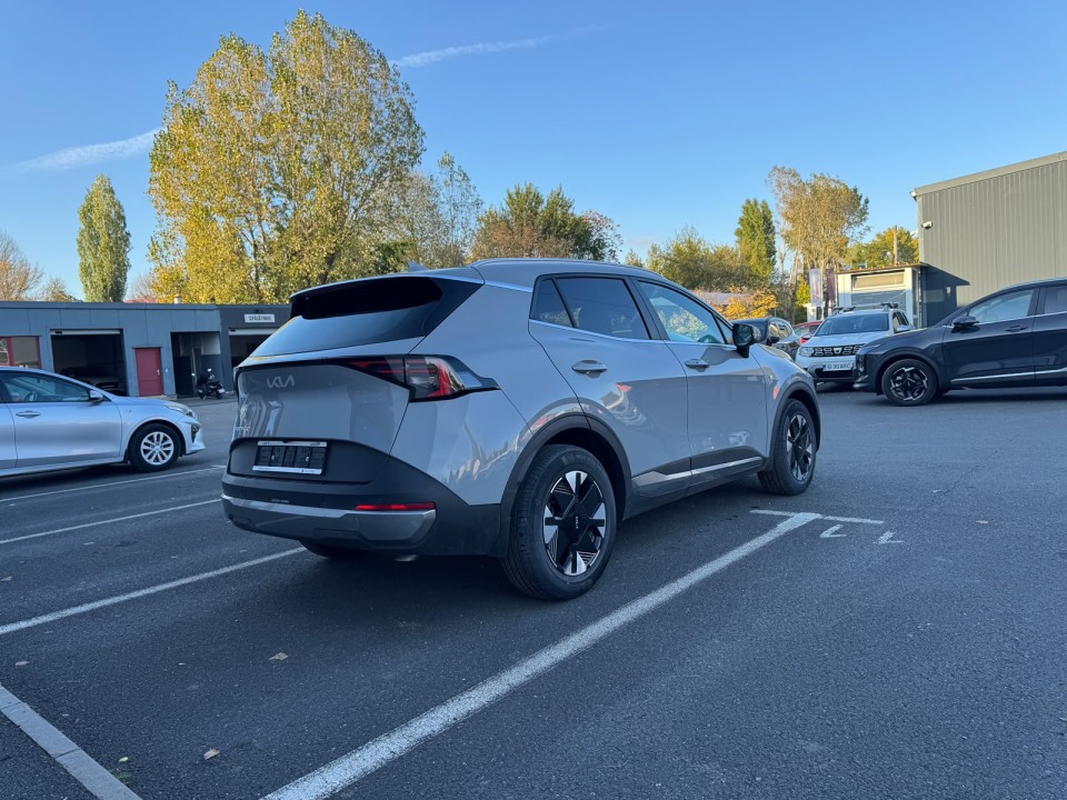 KIA Sportage 2025 — imagine 12