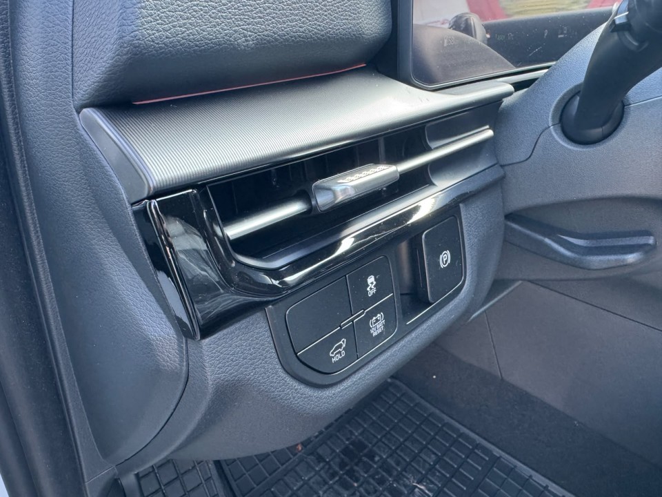 KIA Sportage 2025 — imagine 12
