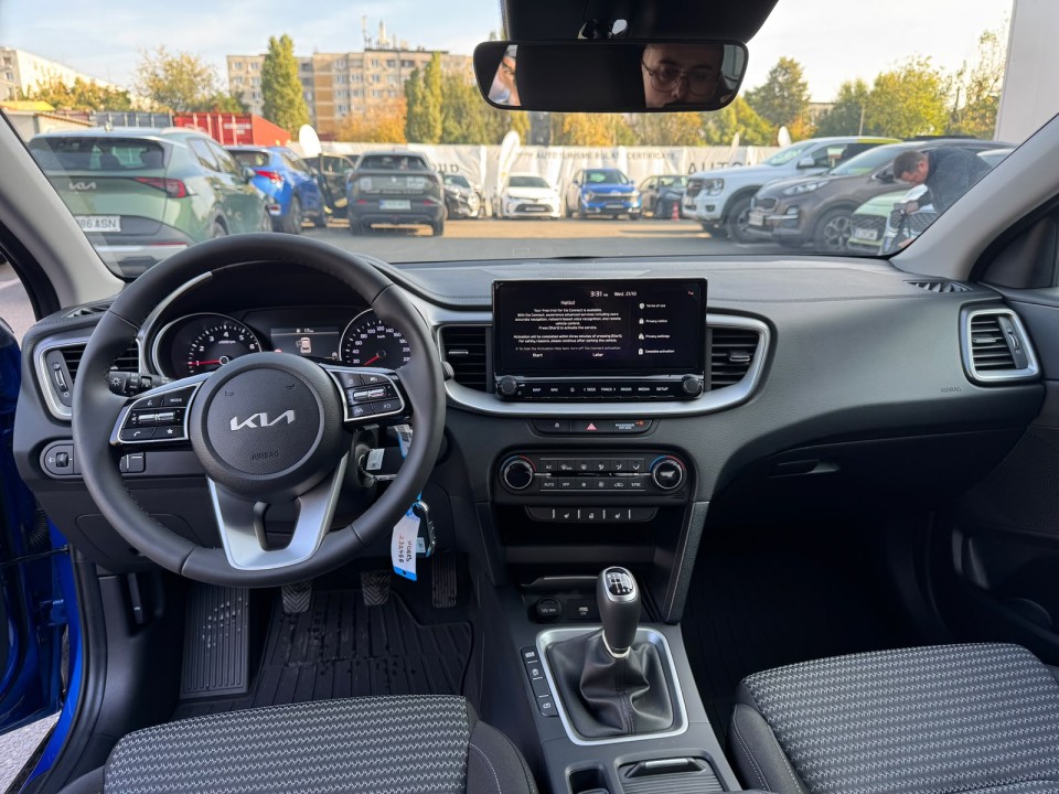 KIA Xceed 2025 — imagine 10