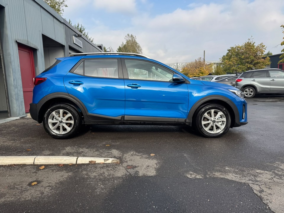 KIA Stonic 2025 — imagine 2